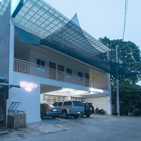 Cozy Cove Inn By Reddoorz Bacolod Bagian luar foto