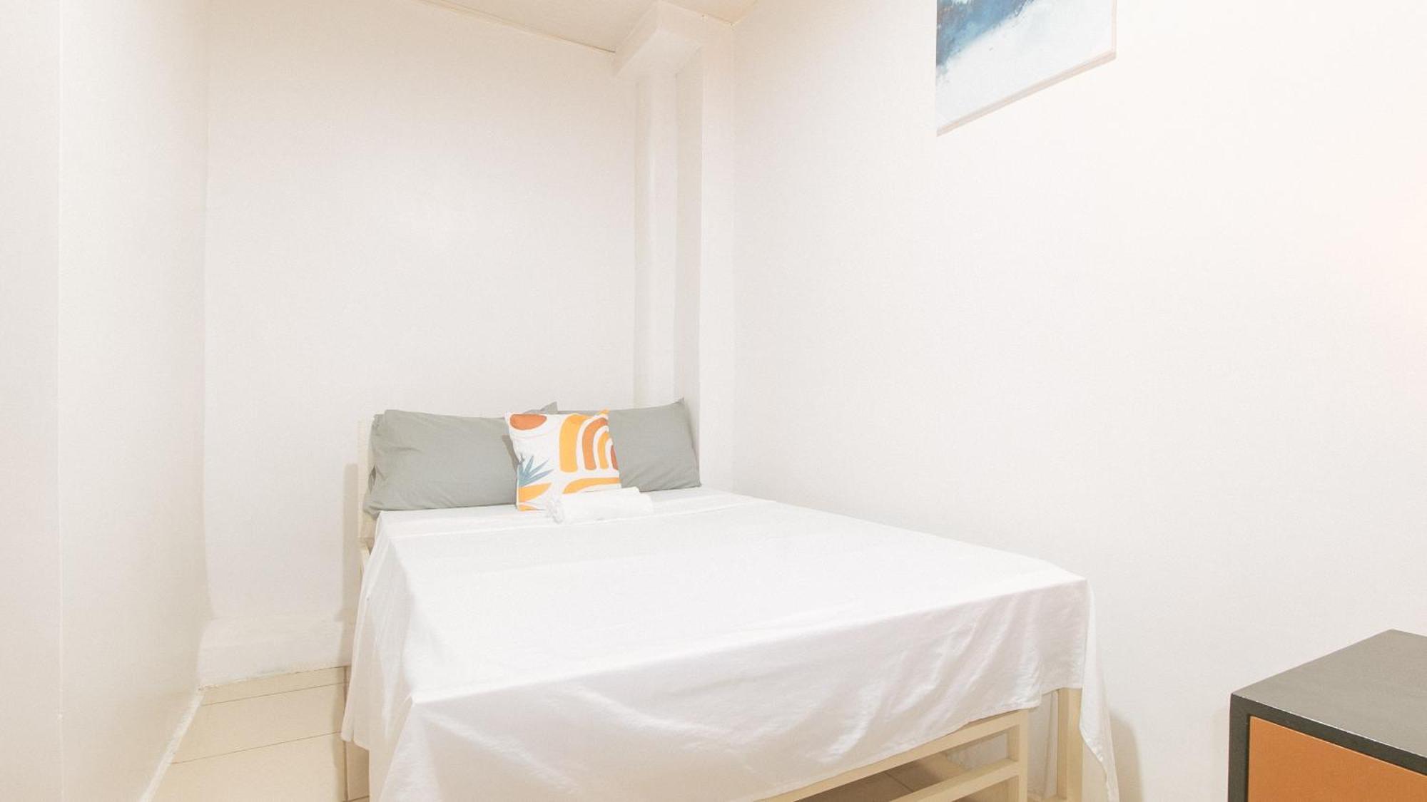 Cozy Cove Inn By Reddoorz Bacolod Bagian luar foto
